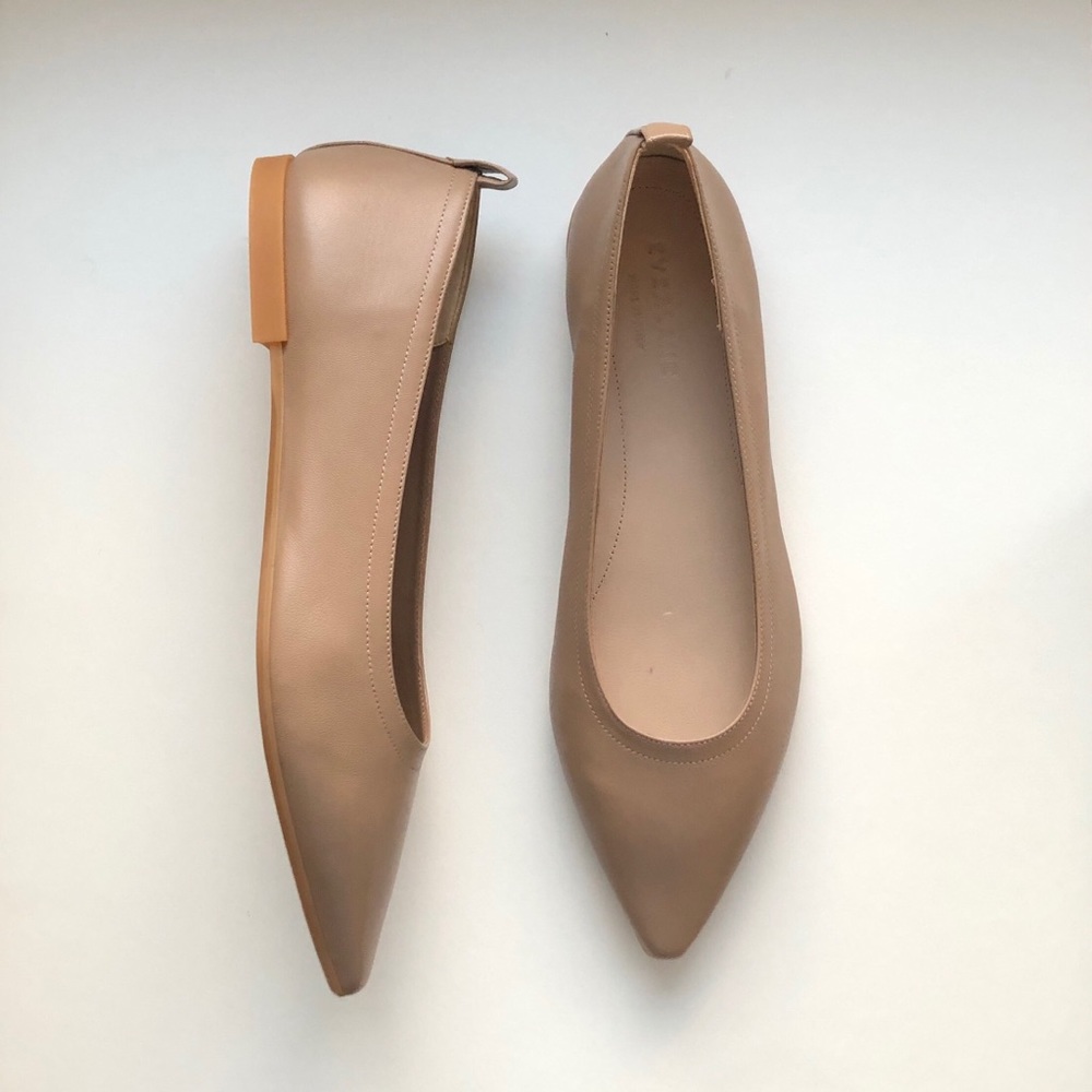 Elegant Tan Women's Flats